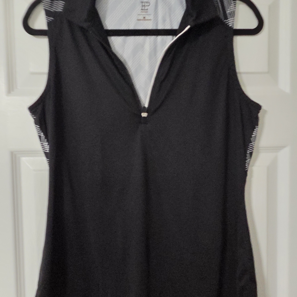 Black Sleeveless Women's Top